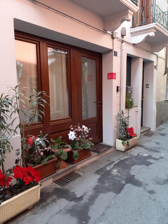Chambres D'Hotel A Rosy Aosta Eksteriør bilde
